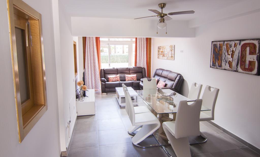 Anju Villas Los Delfines Bravo'S Apartments Corralejo Dış mekan fotoğraf